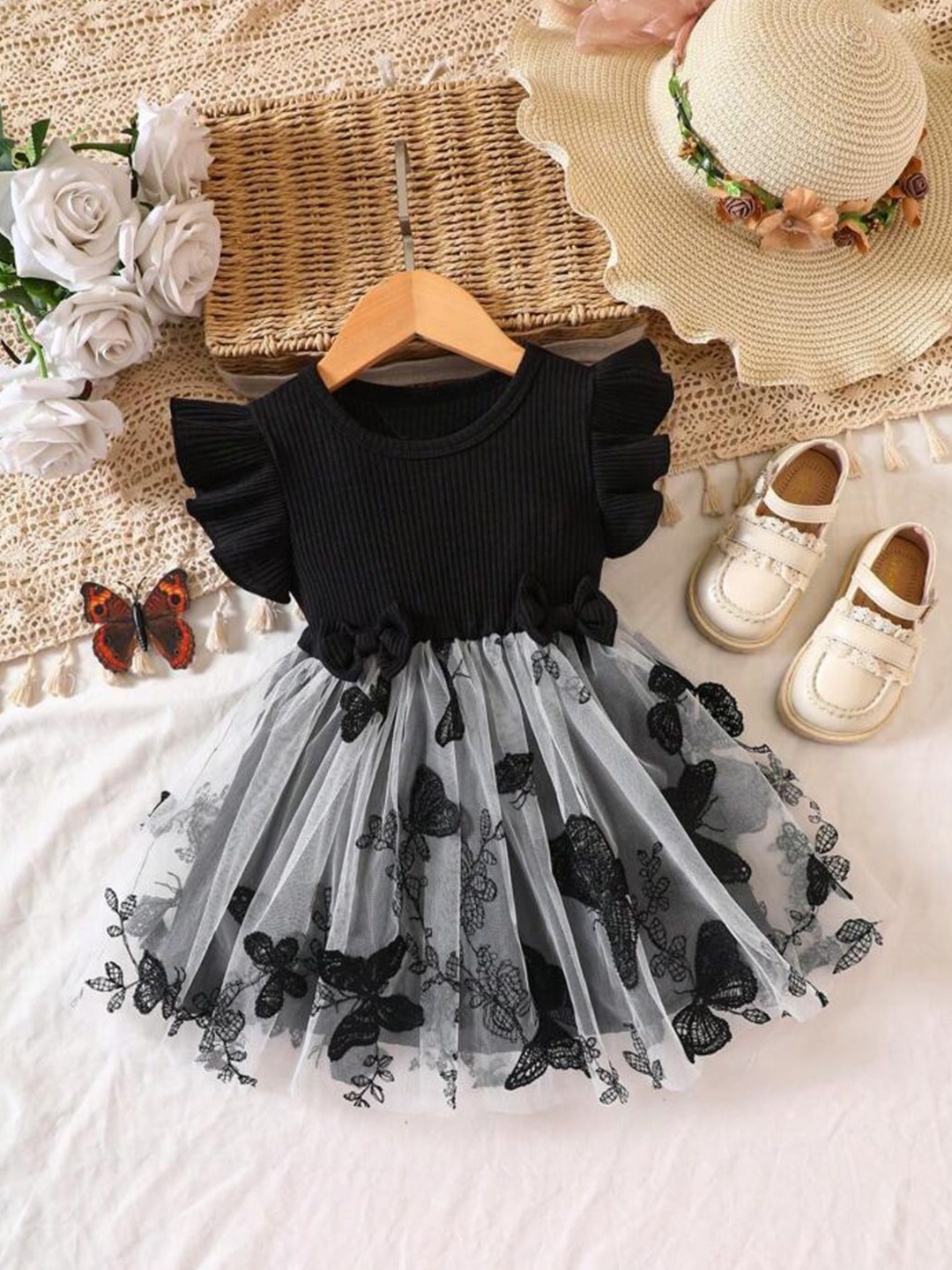 

BAESD Fit & Flare Dress, Black
