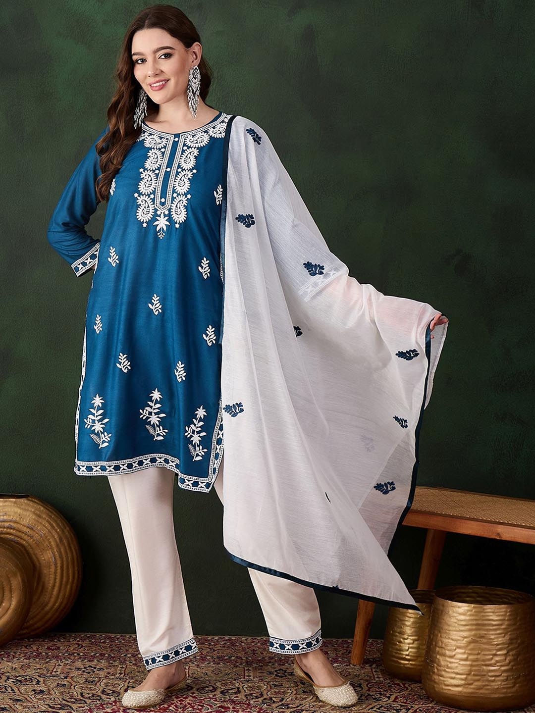 

Maroosh Paisley Embroidered Round Neck Thread Work Straight Kurta With Trouser & Dupatta, Teal