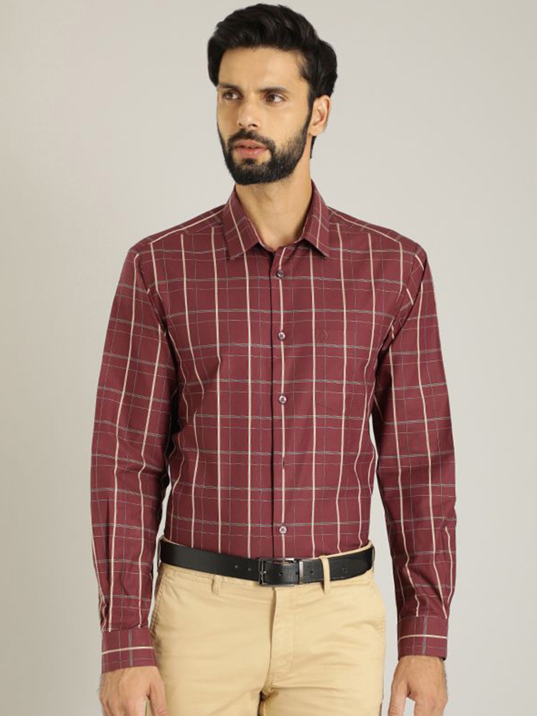 

Indian Terrain Men Slim Fit Windowpane Checks Opaque Checked Casual Shirt, Red