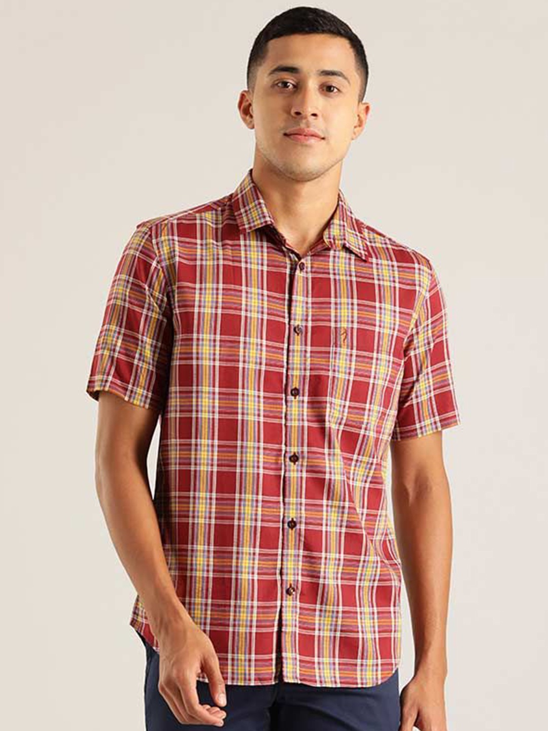 

Indian Terrain Men Slim Fit Tartan Checks Opaque Checked Casual Shirt, Red