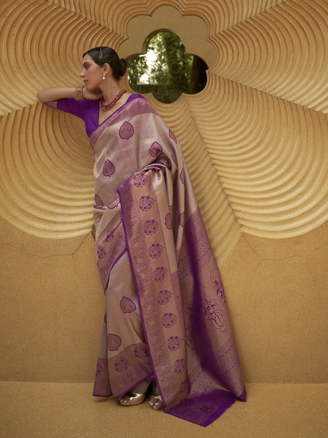 

Anouk Ethnic Motifs Woven Design Saree, Purple