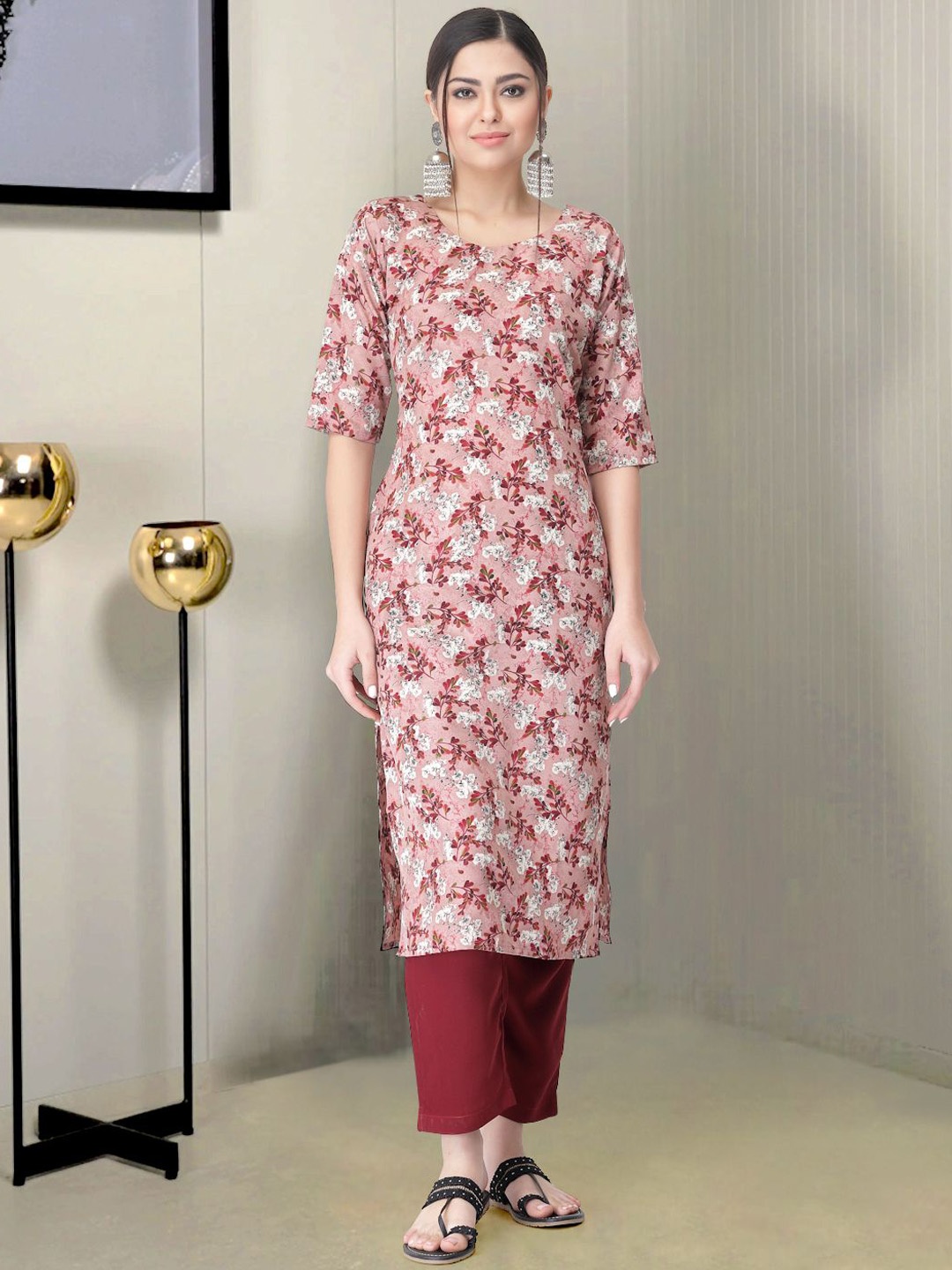 

Moda Rapido Floral Printed Round Neck Straight Kurta With Trousers, Peach