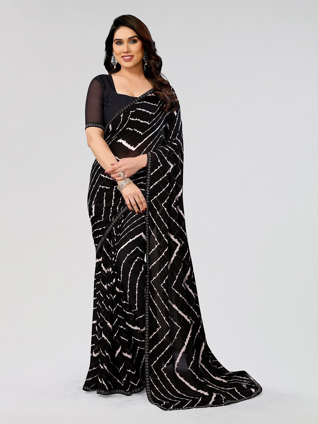 

Moda Rapido Geometric Printed Beads and Stones Saree, Black