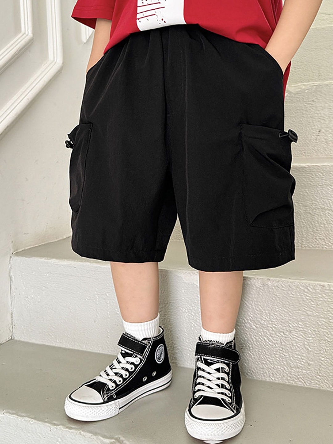 

LULU & SKY Boys Loose Fit Cargo Shorts, Black