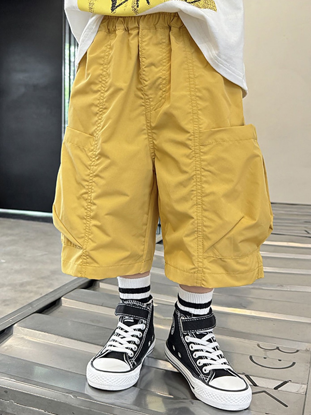 

LULU & SKY Boys Cargo Shorts, Yellow