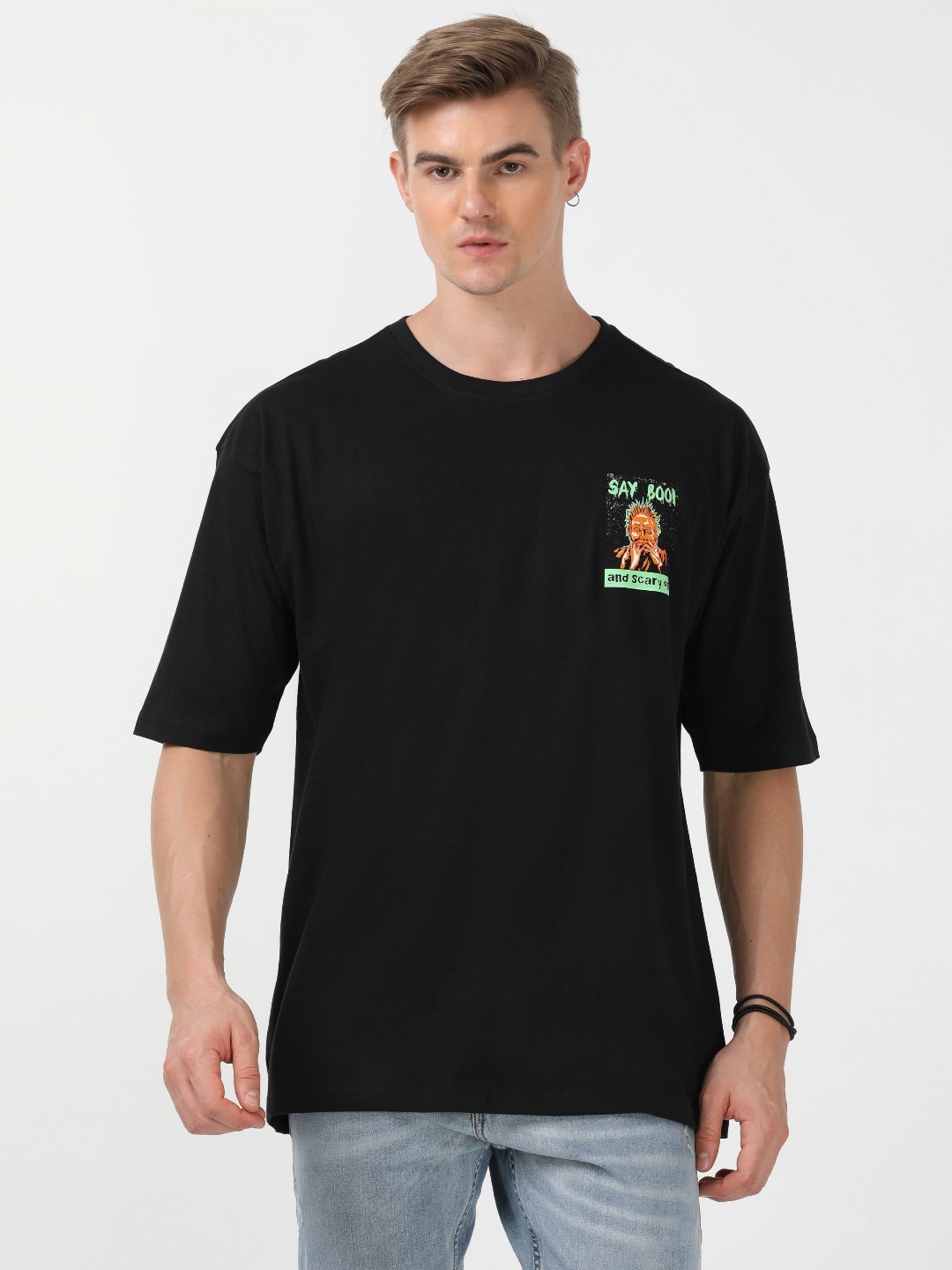 

Quco Men Printed Cotton Round Neck Drop Shoulder Oversized Tshirt, Black