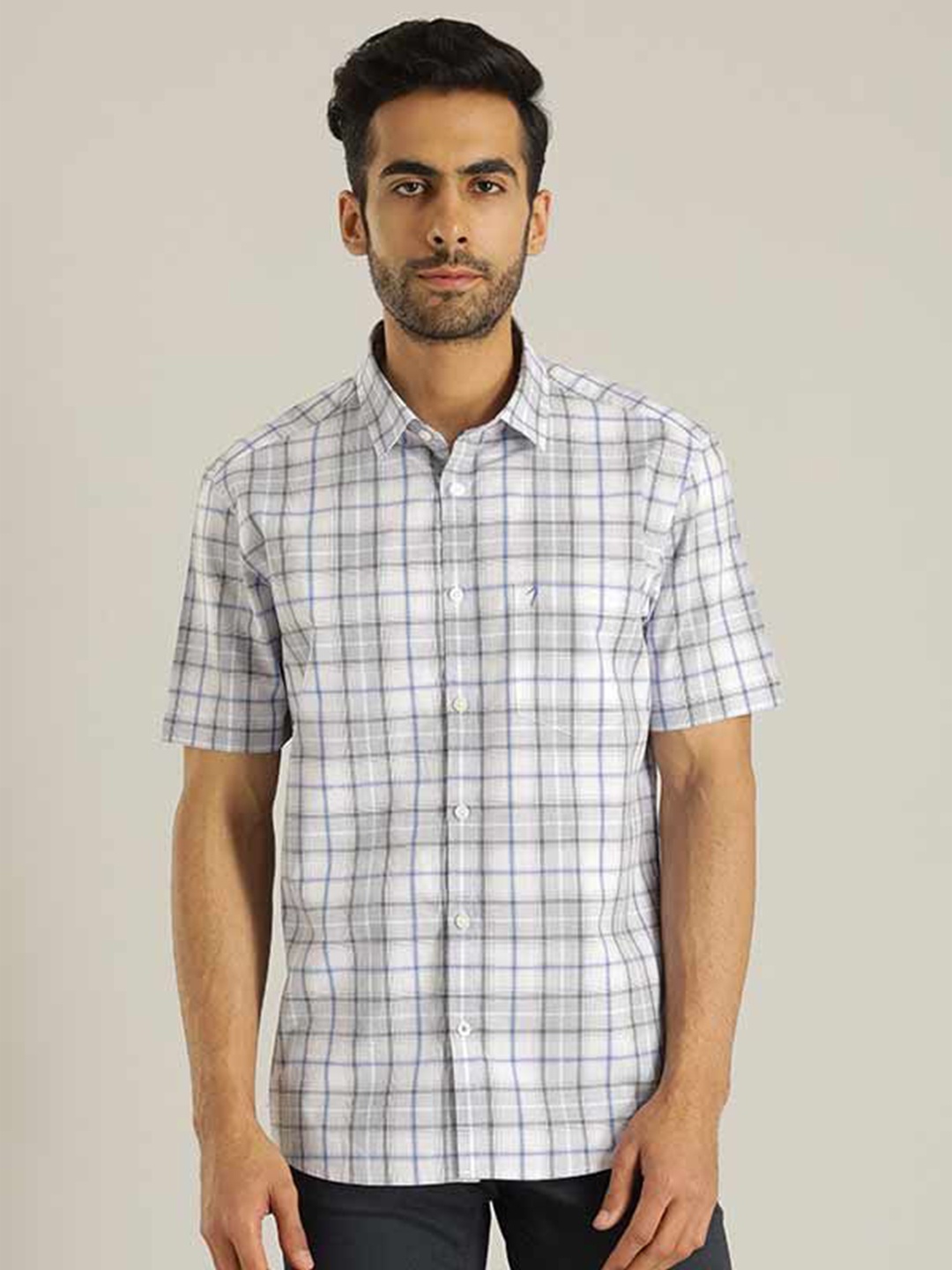 

Indian Terrain Men Slim Fit Tartan Checks Opaque Checked Casual Shirt, Blue