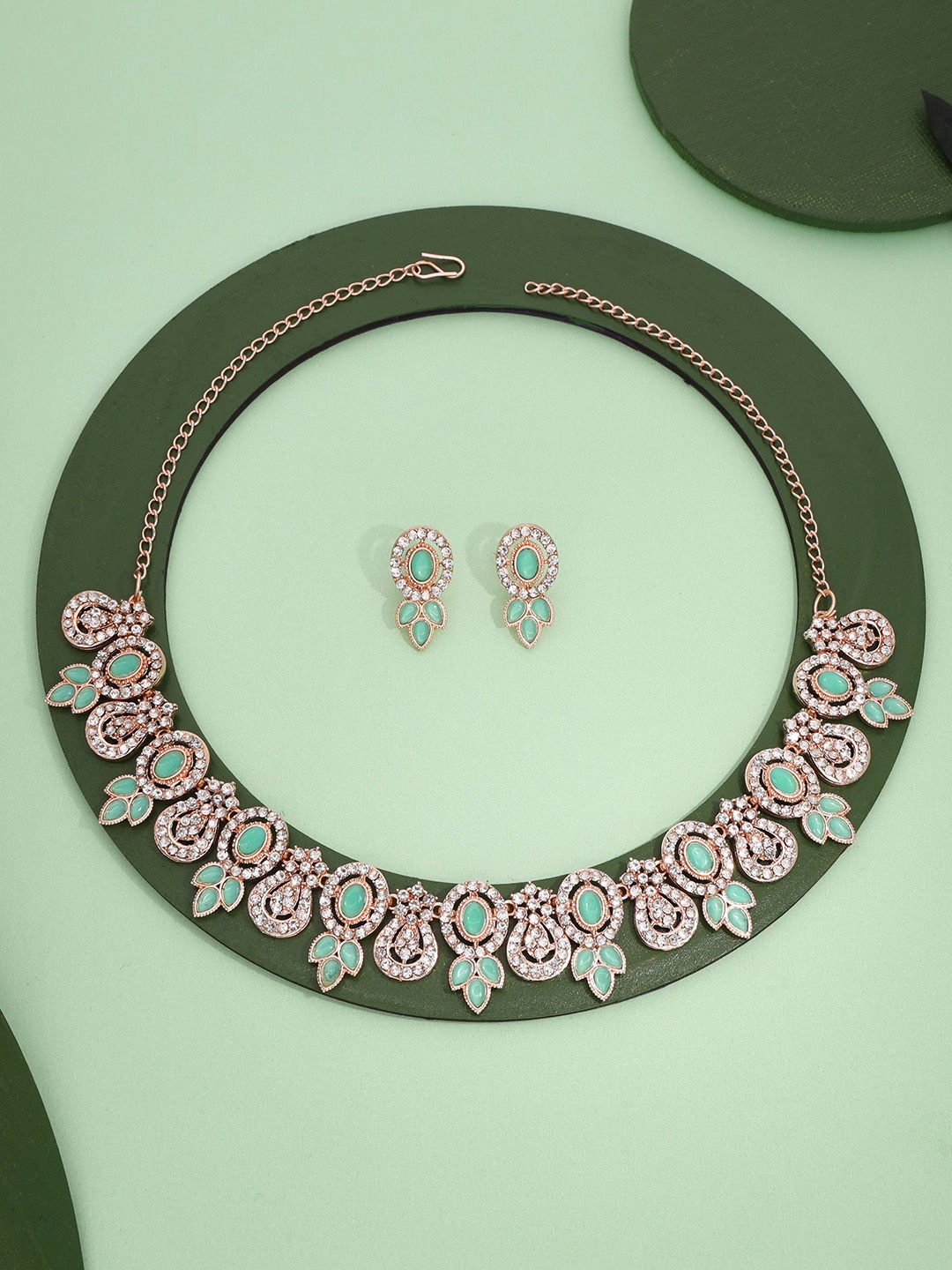 

Anouk Gold-Plated Artificial Stones-Studded Necklace and Earrings