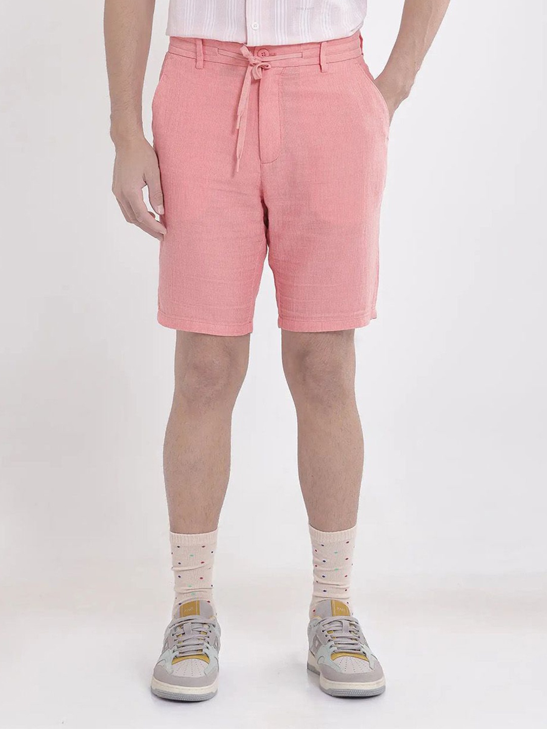 

RARE RABBIT PINTO-25 Men Cotton Mid-Rise Regular Fit Shorts, Peach