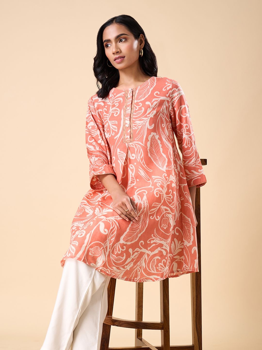 

Marigold Lane Women Cotton Floral Printed Tunic, Orange
