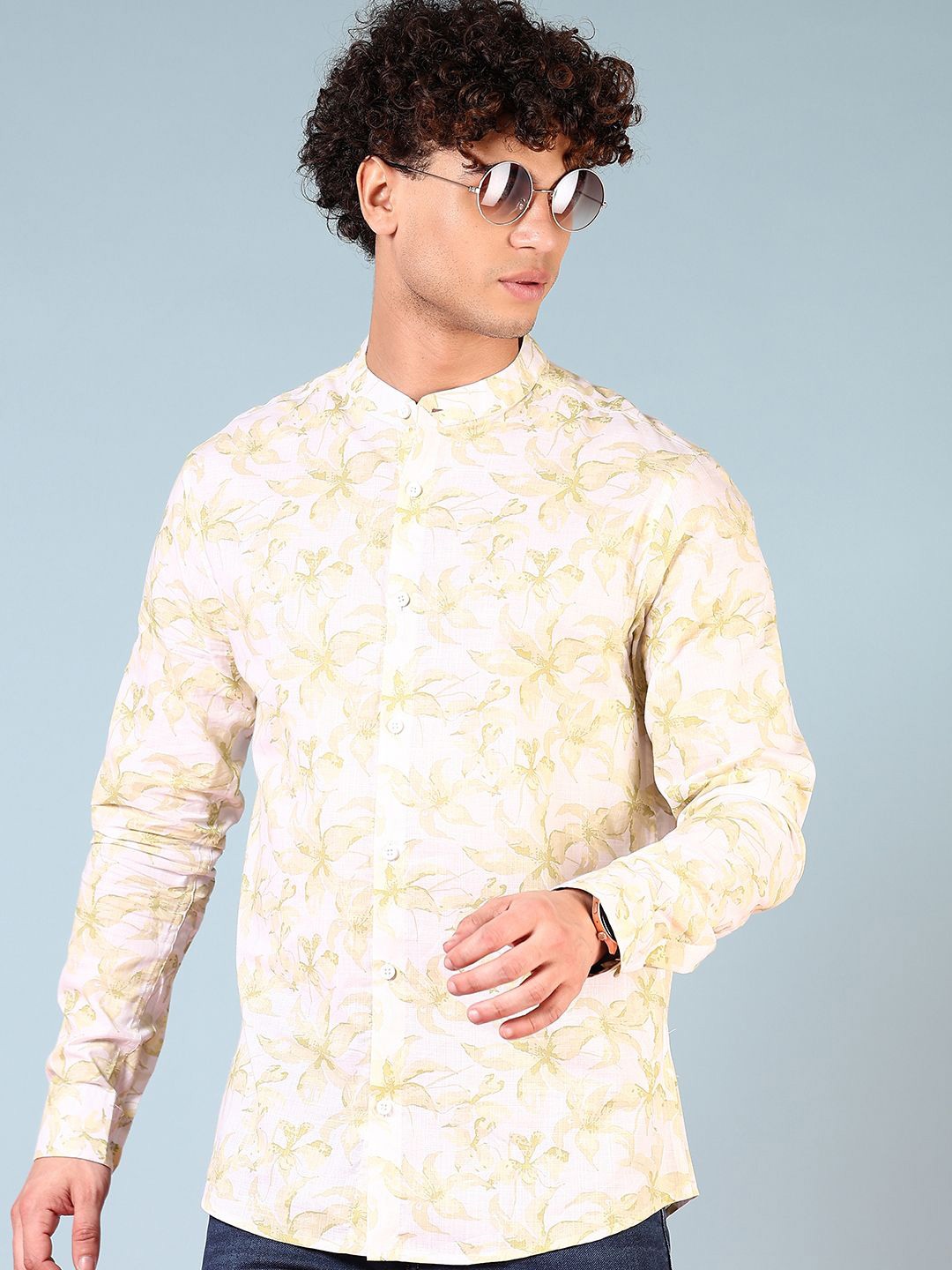

V-Mart Men Floral Opaque Printed Casual Shirt, Yellow