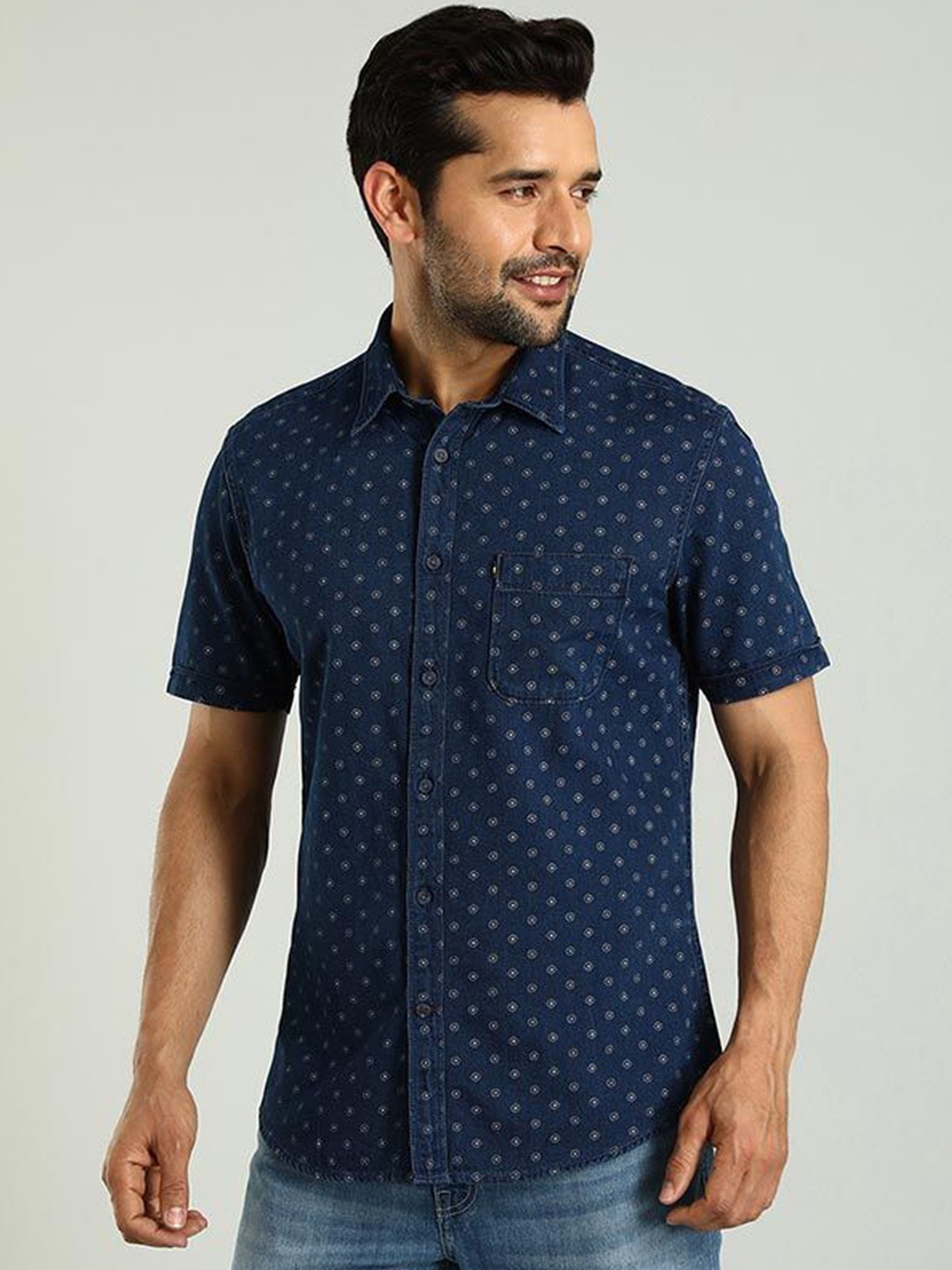 

Indian Terrain Men Chiseled Skinny Fit Opaque Printed Casual Shirt, Blue
