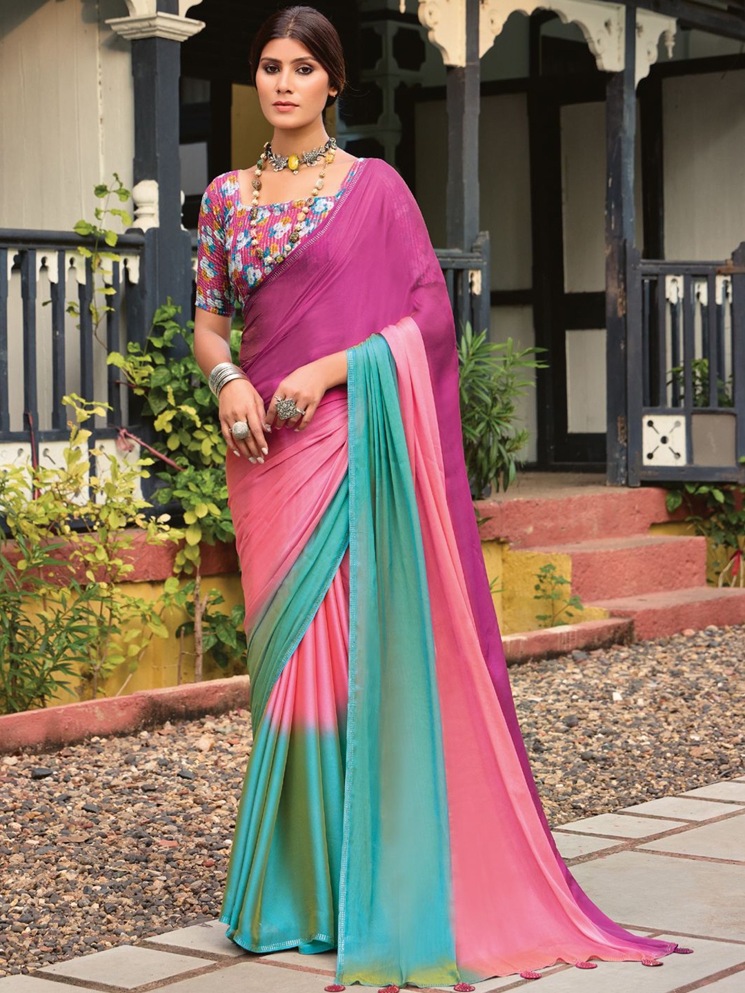 

DIVASTRI Ombre Beads and Stones Saree, Pink