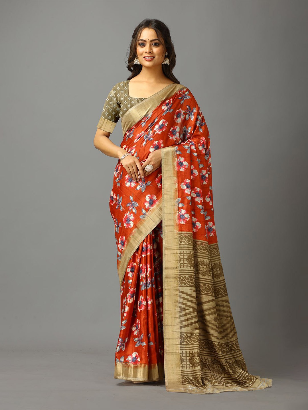 

VIRENDRA TEXTILES Floral Saree, Orange