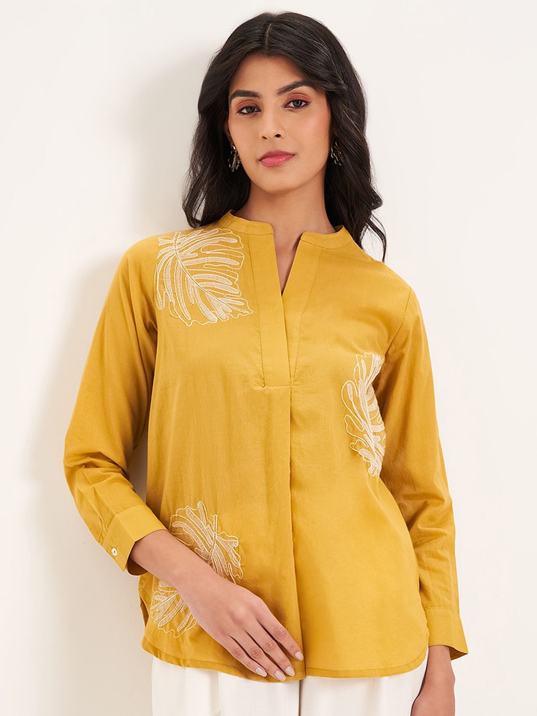 

AKKRITI BY PANTALOONS Women Mandarin Collar Tunic, Yellow