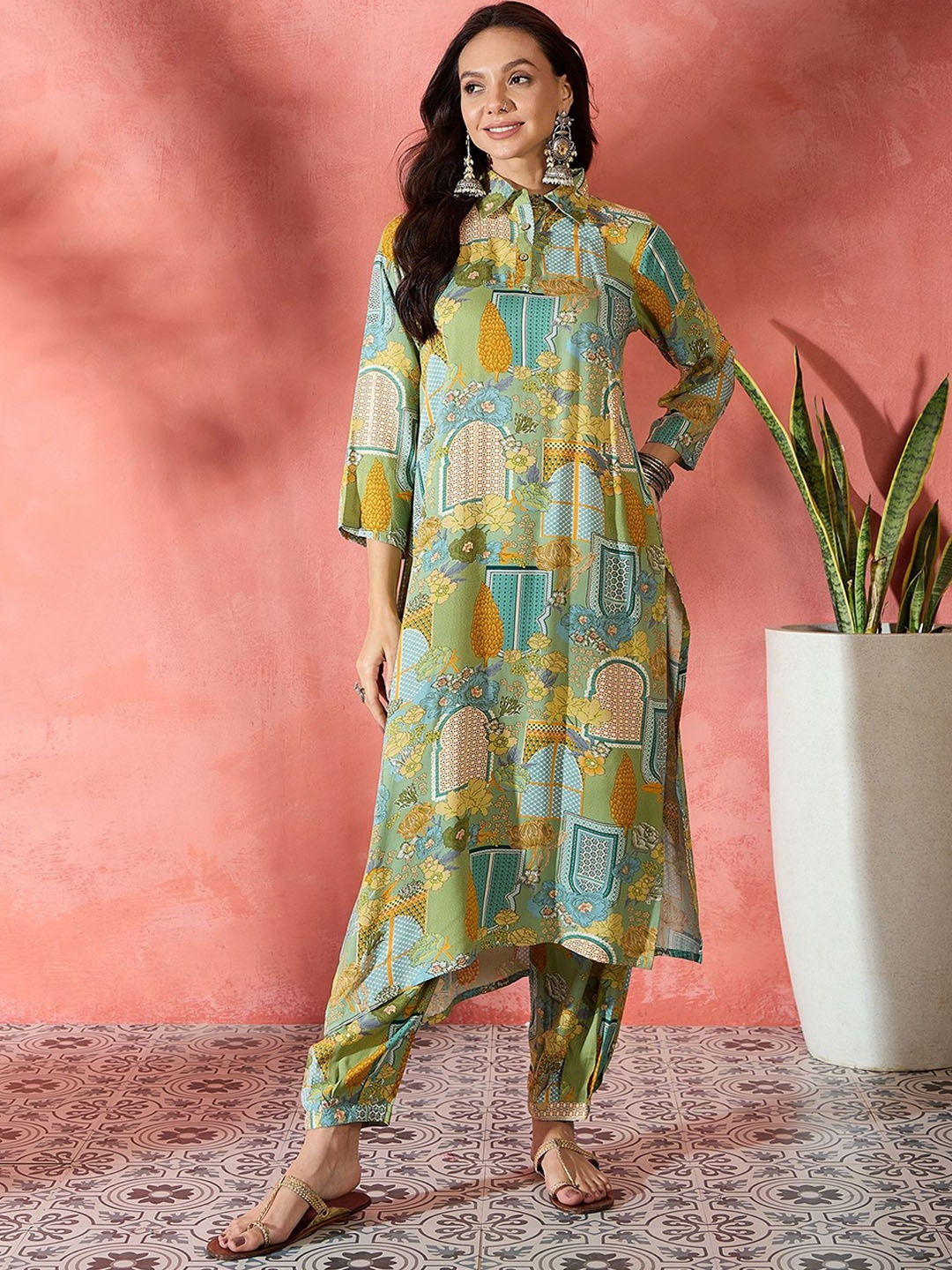 

Sangria Floral Printed Shirt Collar Straight Kurta With Salwar, Green