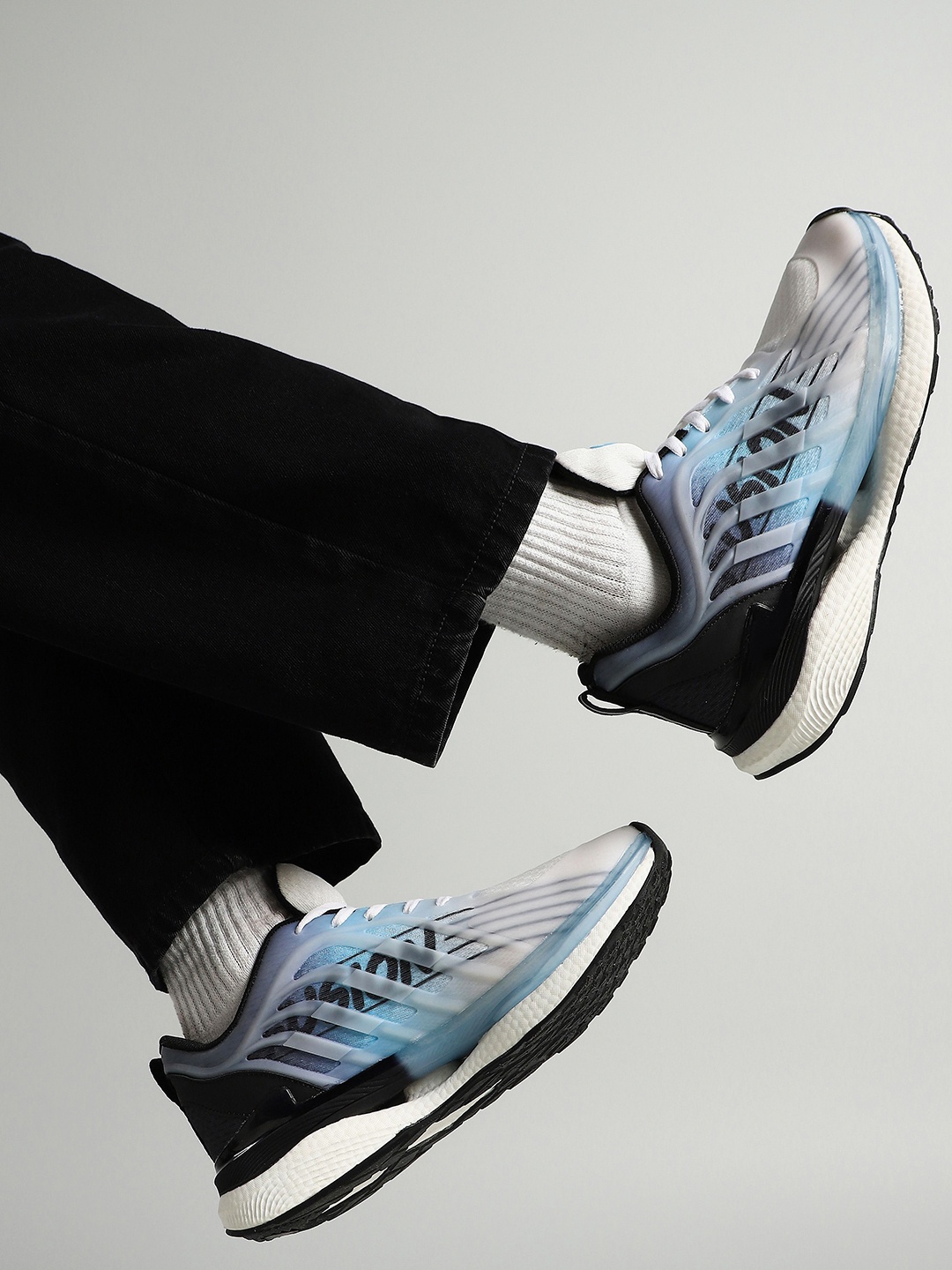 

NOBELITE Men Running Non-Marking Shoes, White