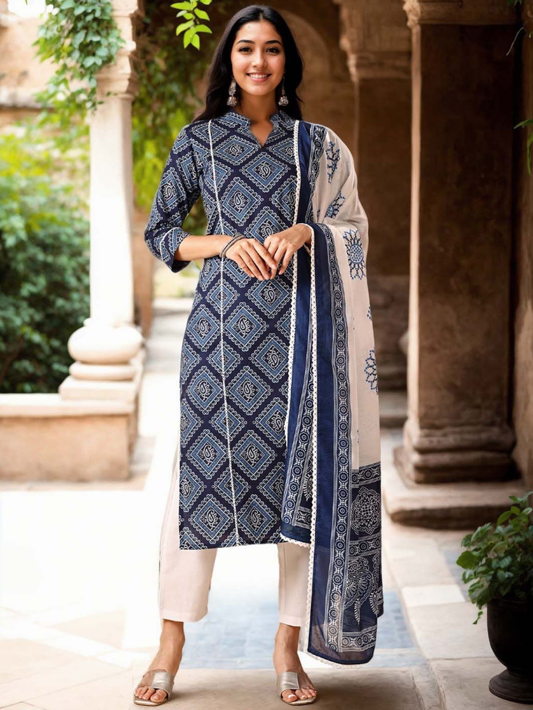 

Anouk Bandhani Printed Panelled Pure Cotton Straight Kurta With Trousers & Dupatta, Blue