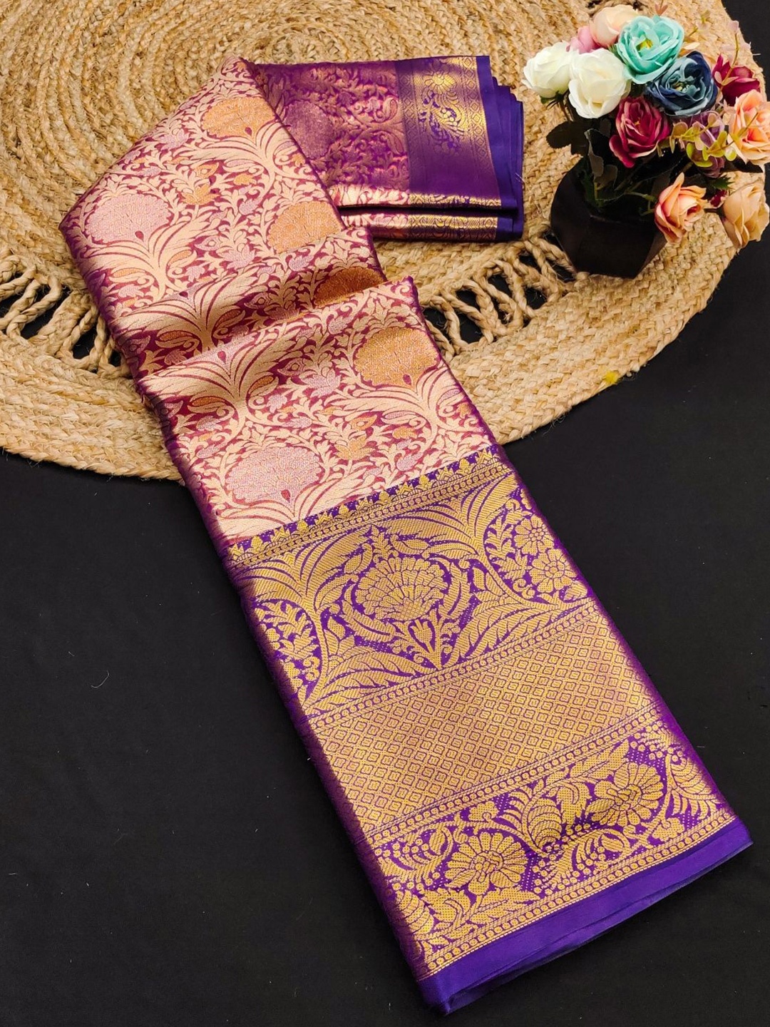 

DIVASTRI Woven Design Pure Silk Banarasi Saree, Purple