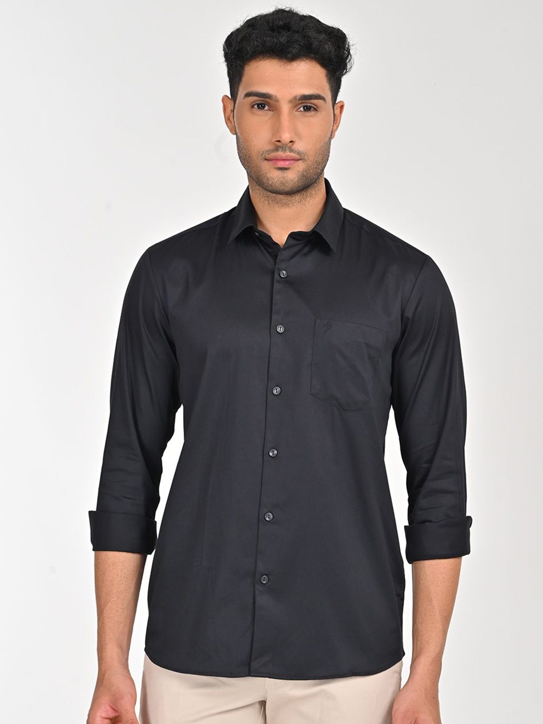 

Indian Terrain Men Slim Fit Opaque Casual Shirt, Black