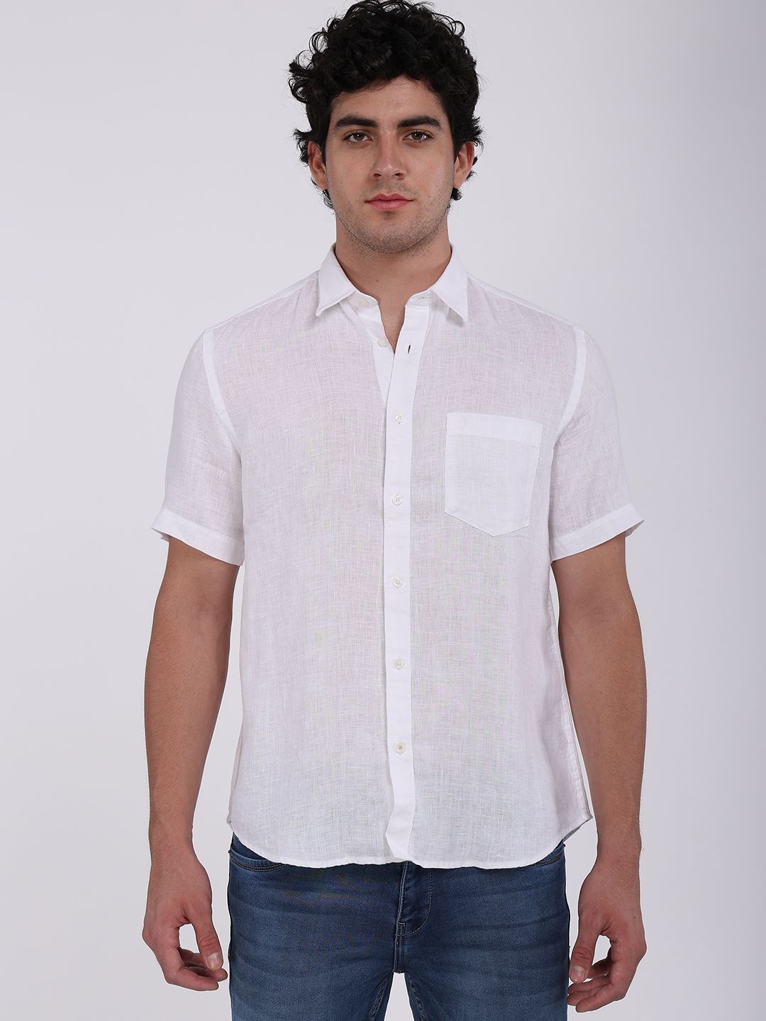 

Indian Terrain Men Classic Slim Fit Opaque Casual Shirt, White