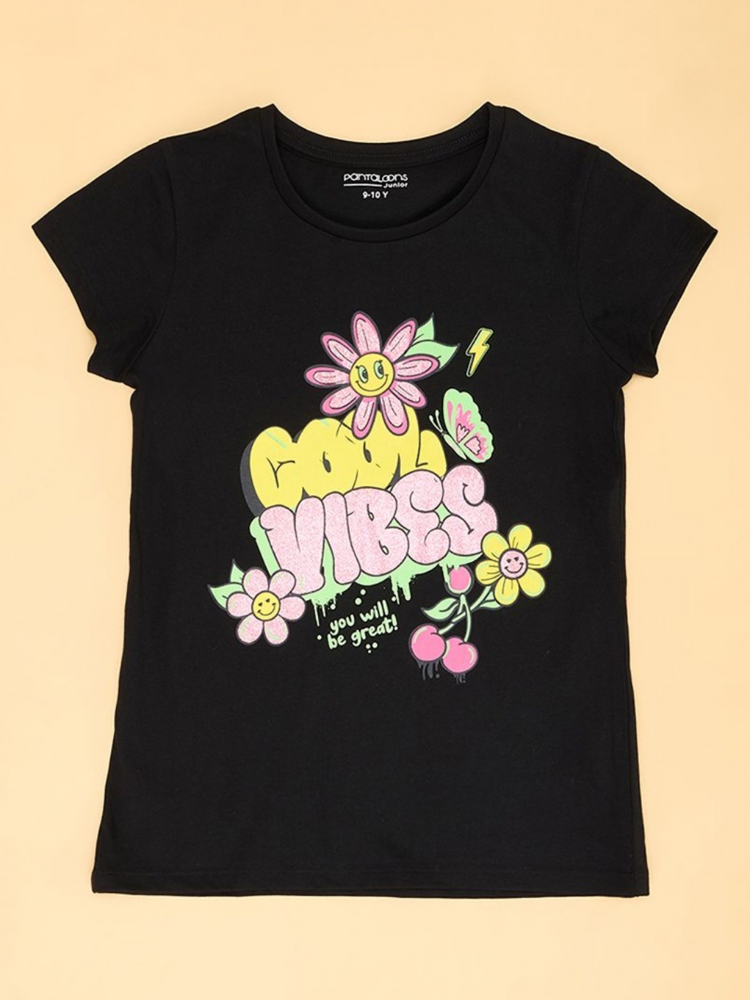 

Pantaloons Junior Girls Tropical Applique T-shirt, Olive