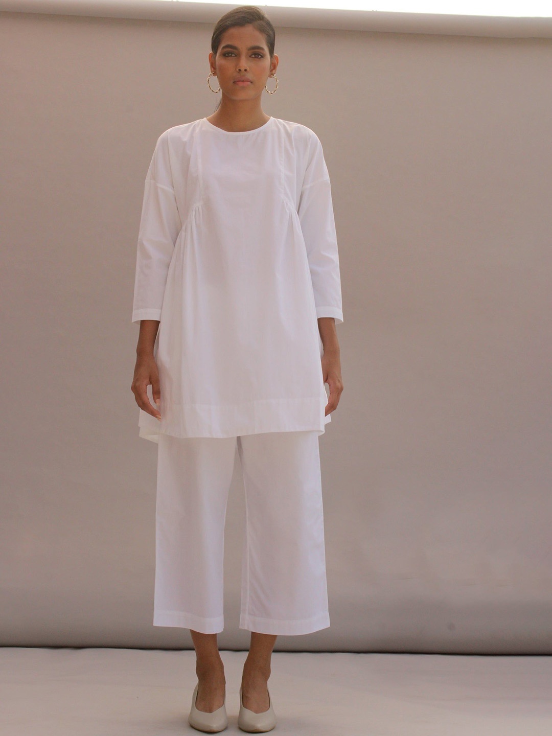 

Balora Round Neck Tunic And Palazzos, Off white