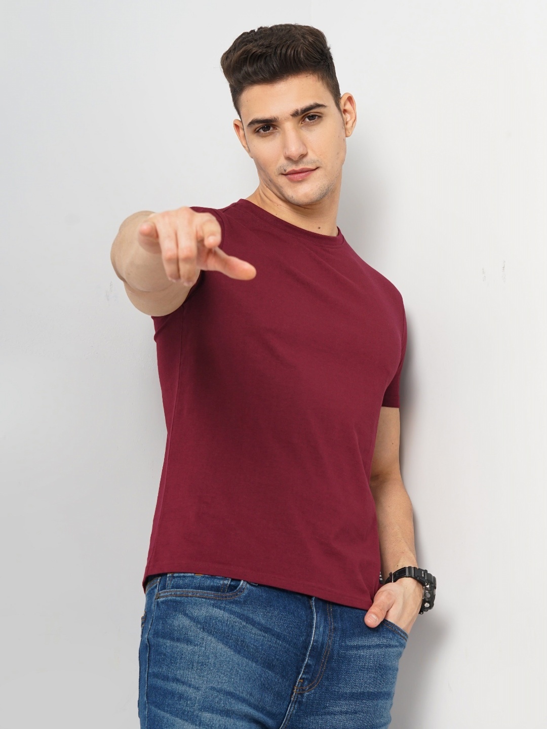 

Genoa Men Slim Fit T-shirt, Maroon