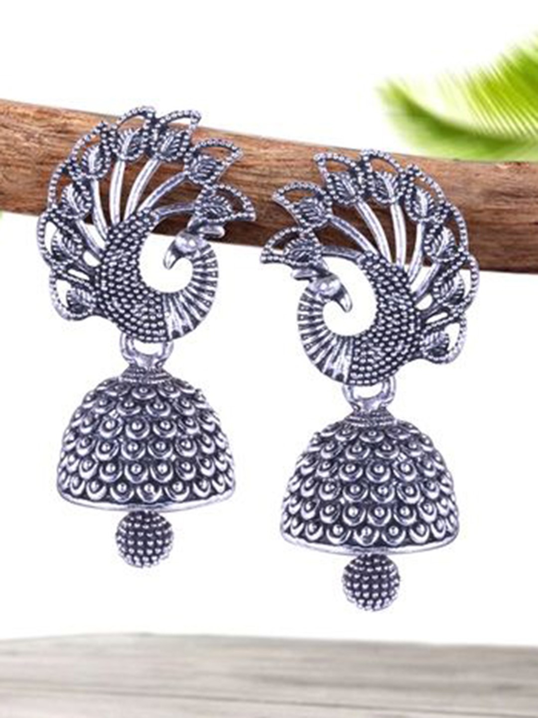 

DIVASTRI Set Of 4 Silver-Plated Peacock Shaped Oxidised Jhumkas