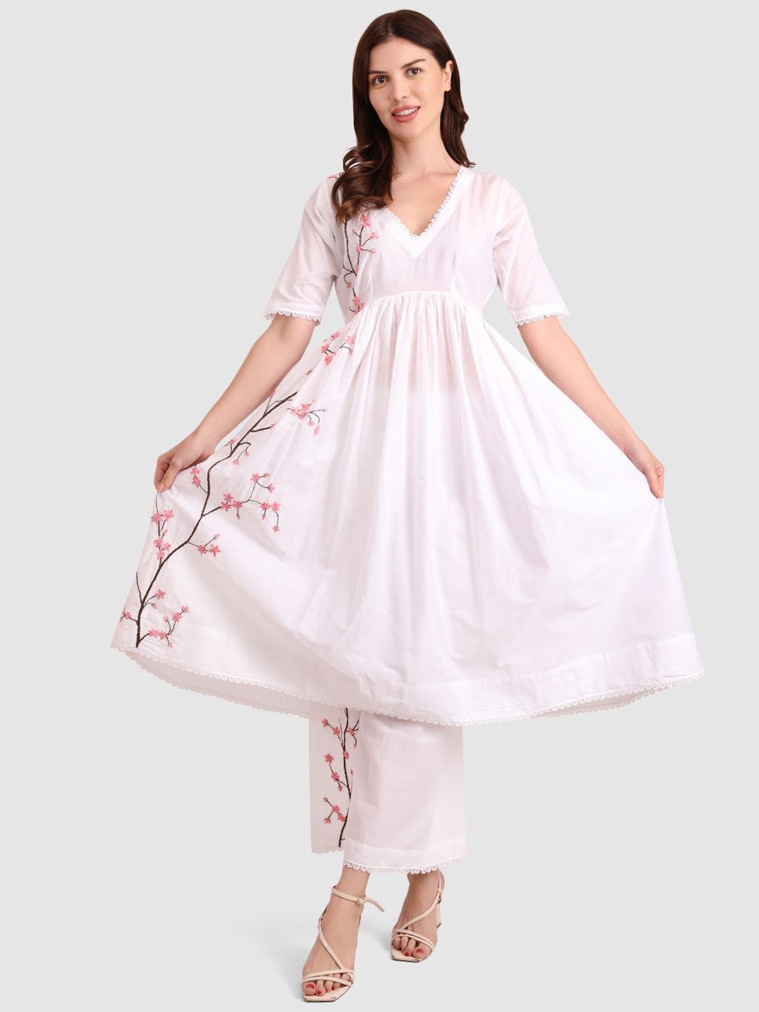 

fabbit Floral Embroidered Pleated Thread Work Pure Cotton Anarkali Kurta With Palazzos, White