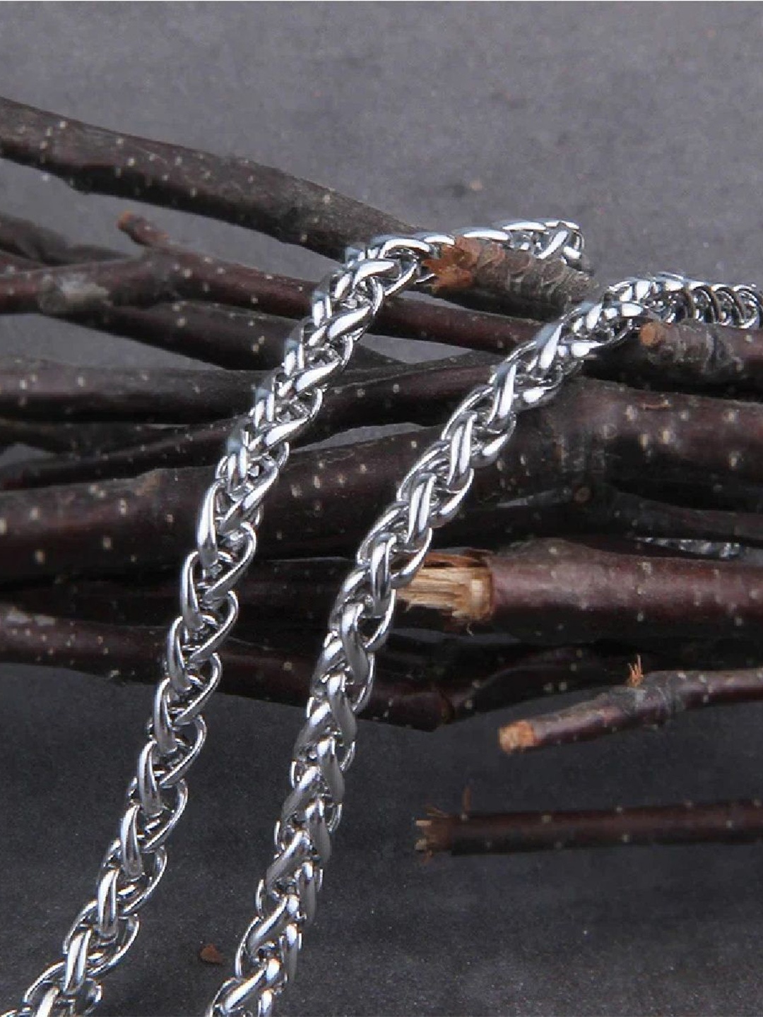 

RUHI COLLECTION Unisex Stainless Steel Silver-Plated Statement Link Rice Chain