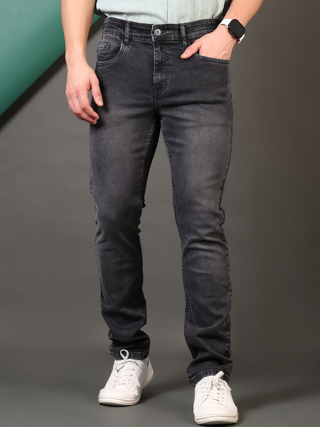 

V-Mart Men Light Fade Jeans, Grey