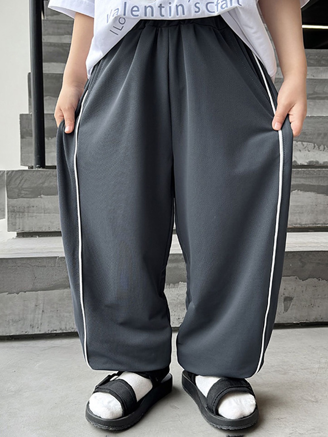 

LULU & SKY Boys Loose Fit Trousers, Grey
