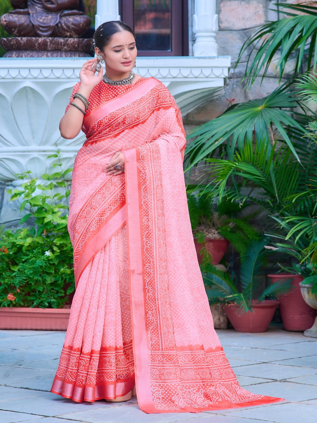 

KALINI Bandhani Zari Linen Blend Khadi Saree, Peach