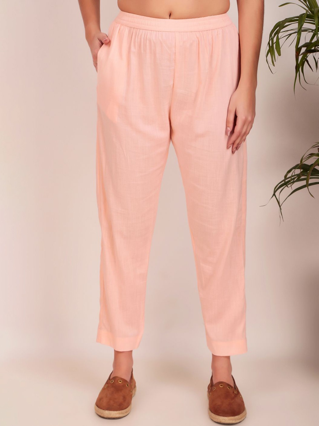 

zuri Women Relaxed Straight Leg Pleated Cotton Trousers, Peach