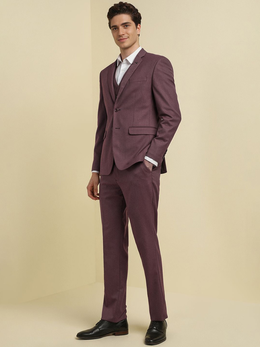 

Allen Solly Men's Slim-Fit Single-Breasted Three-Piece Suits, Maroon