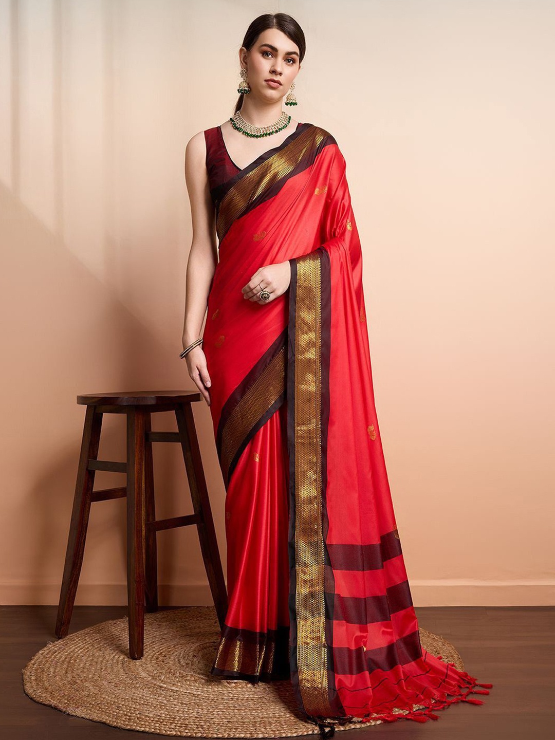 

yourwish Woven Design Zari Silk Cotton Kanjeevaram Saree, Red