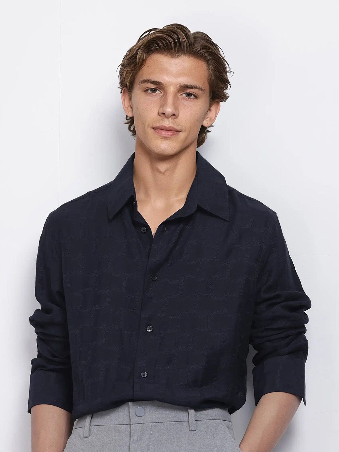 

RARE RABBIT Men Comfort Opaque Printed Party Shirt, Navy blue