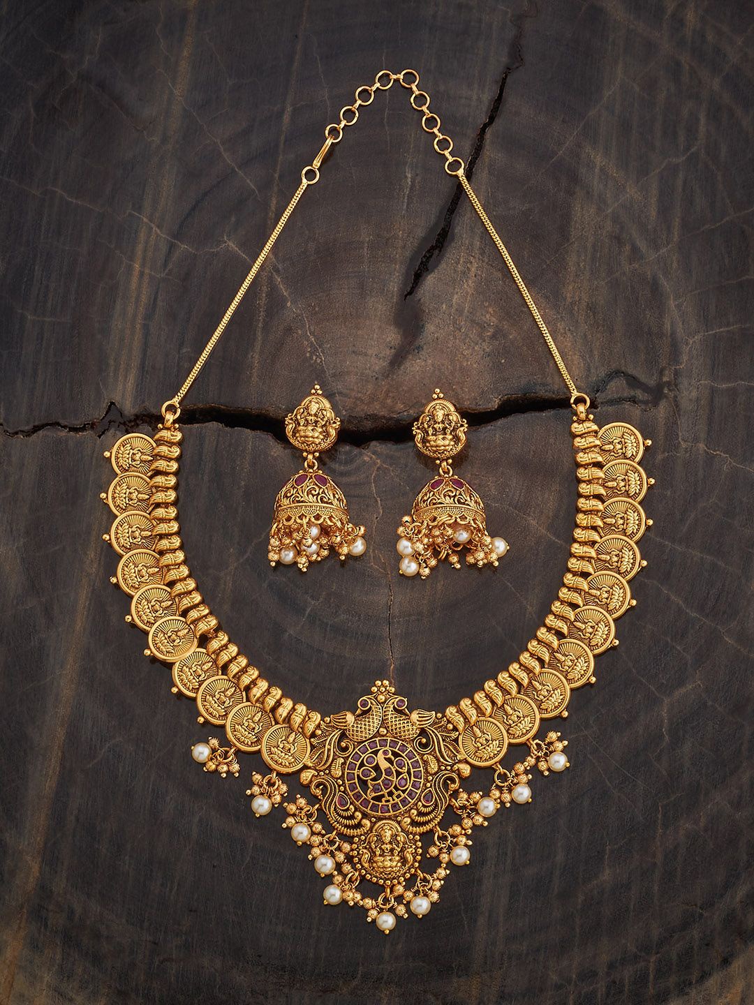 

Kushal's Fashion Jewellery Ruby Gold-Plated Ethnic Antique Jewellery Set