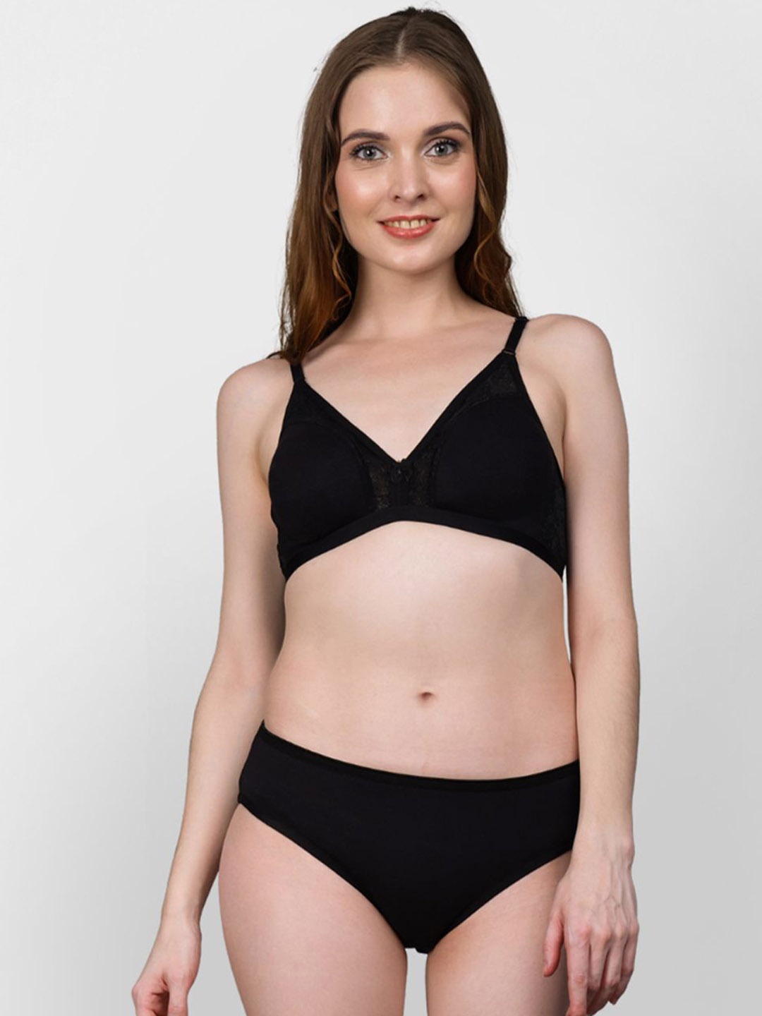 

happybra Non Padded Wire-Free Medium Coverage Lingerie Set Lessy02Black40, Black