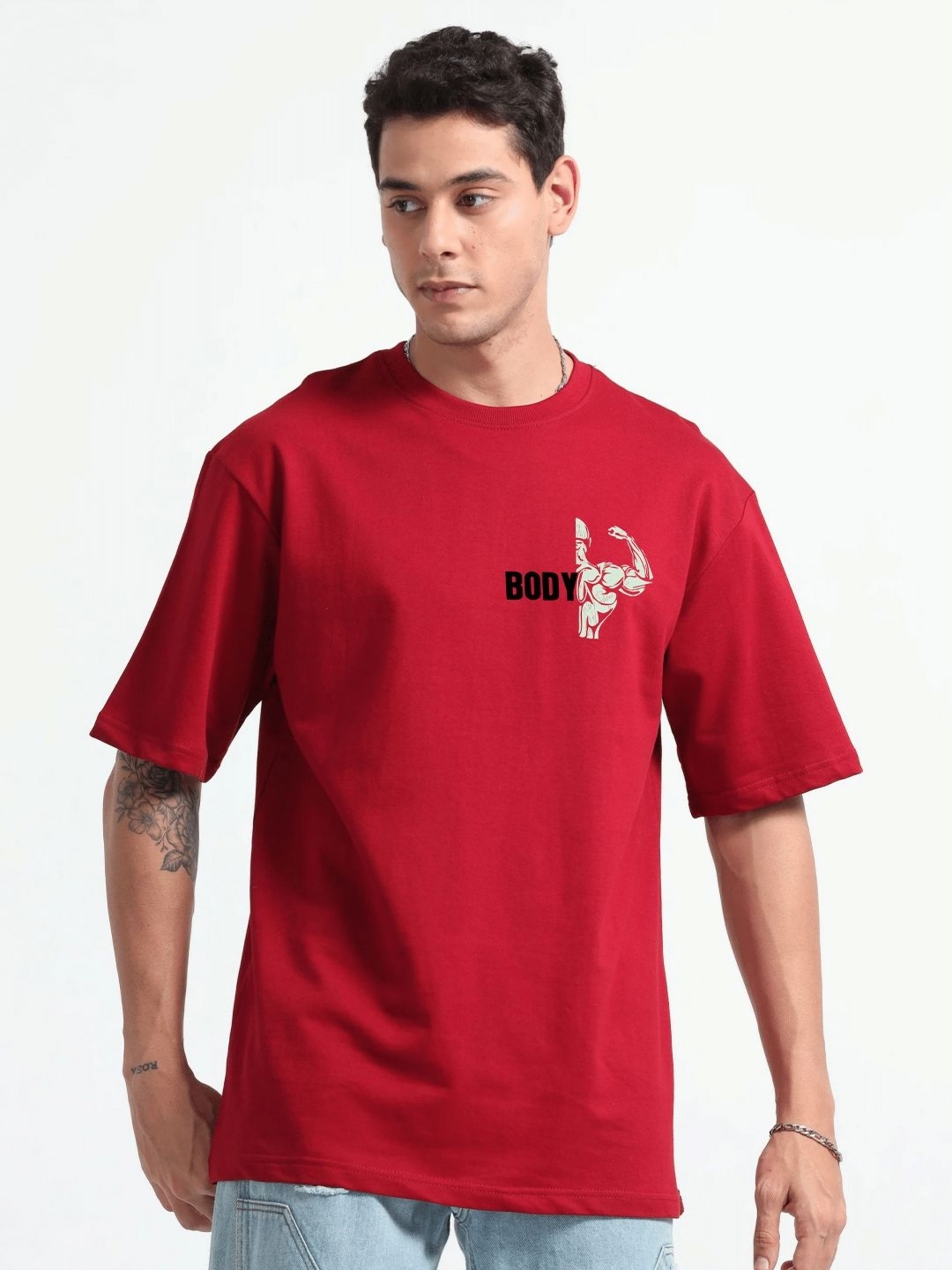 

GSPO Men Typography Printed Applique T-shirt, Maroon