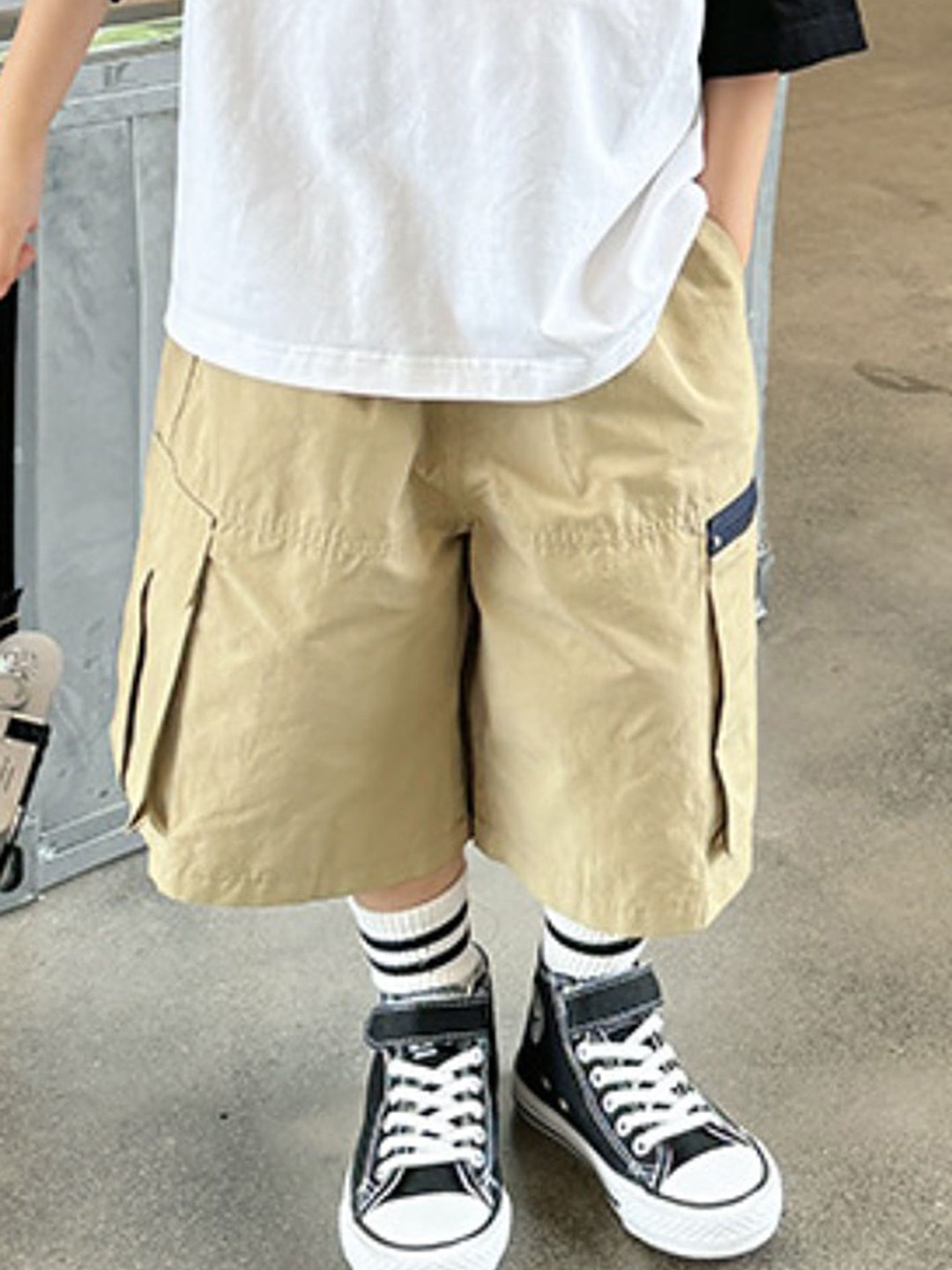 

LULU & SKY Boys Loose Fit Shorts, Khaki