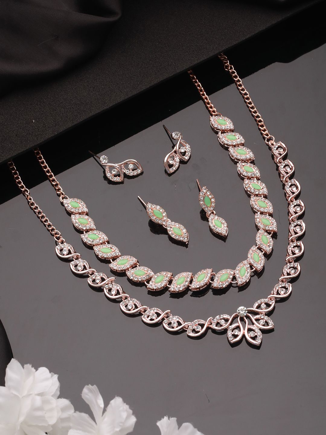 

Anouk Set of 2 Rose Gold Plated Cubic Zirconia Studded Jewellery Set