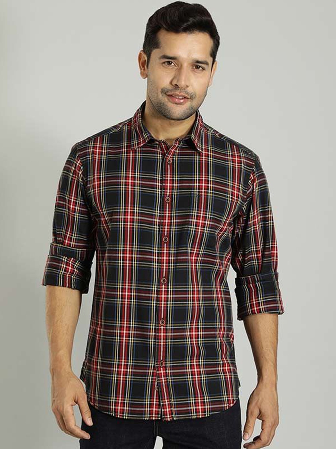 

Indian Terrain Men Slim Fit Tartan Checks Opaque Checked Casual Shirt, Black