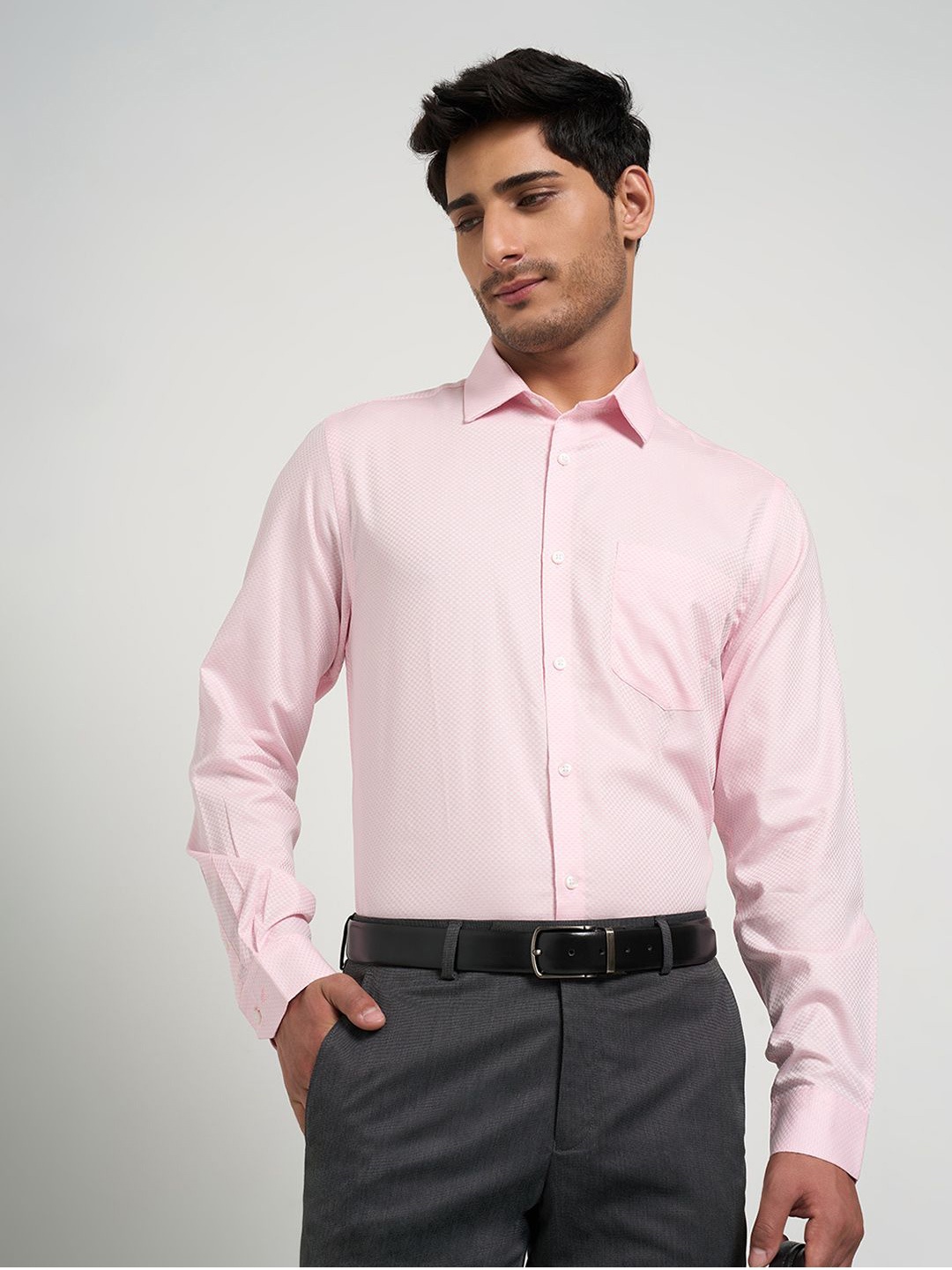 

Peregrine by Pantaloons Men Opaque Formal Shirt, Pink