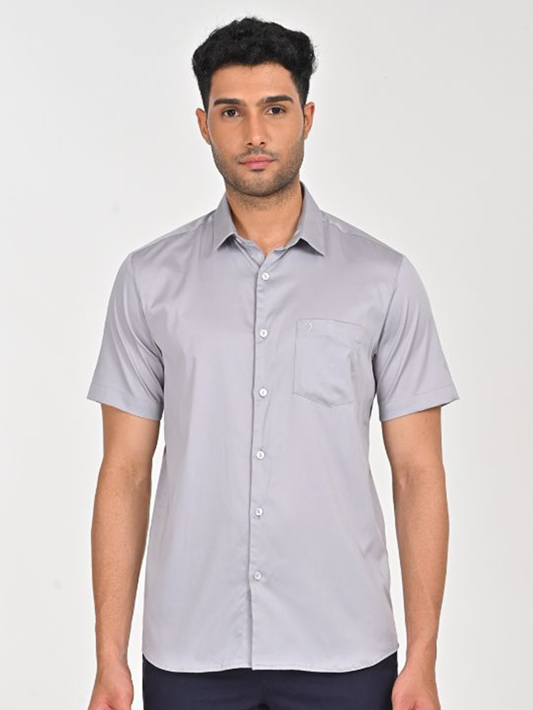 

Indian Terrain Men Slim Fit Opaque Casual Shirt, Black