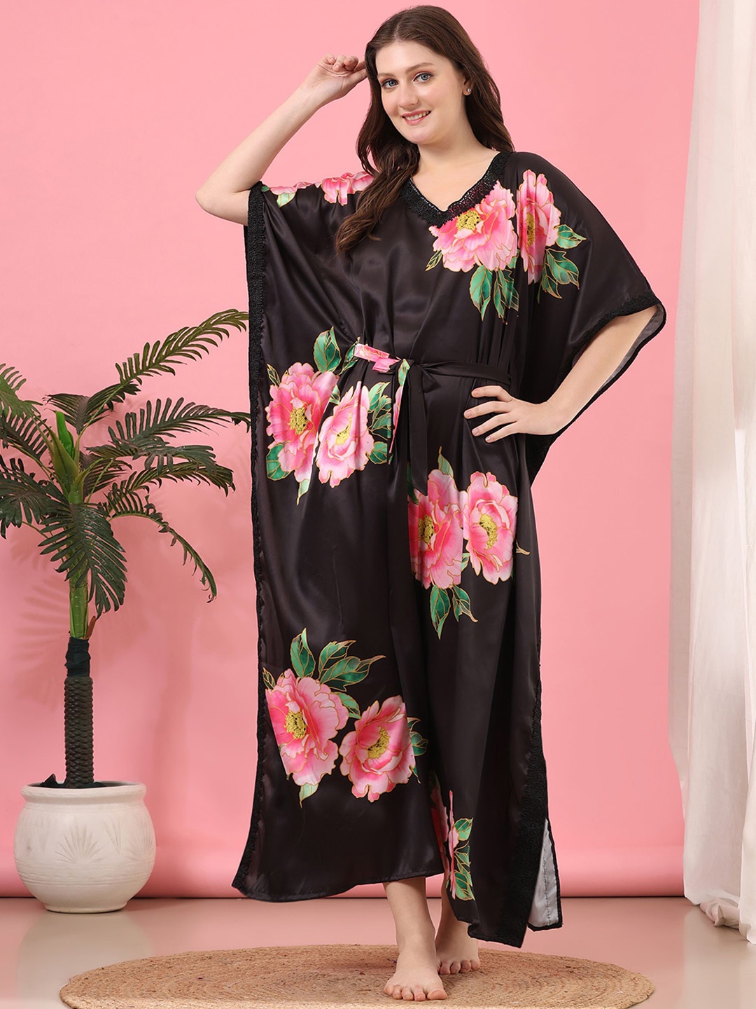 

Ms.Lingies Printed Maxi Nightdress, Black