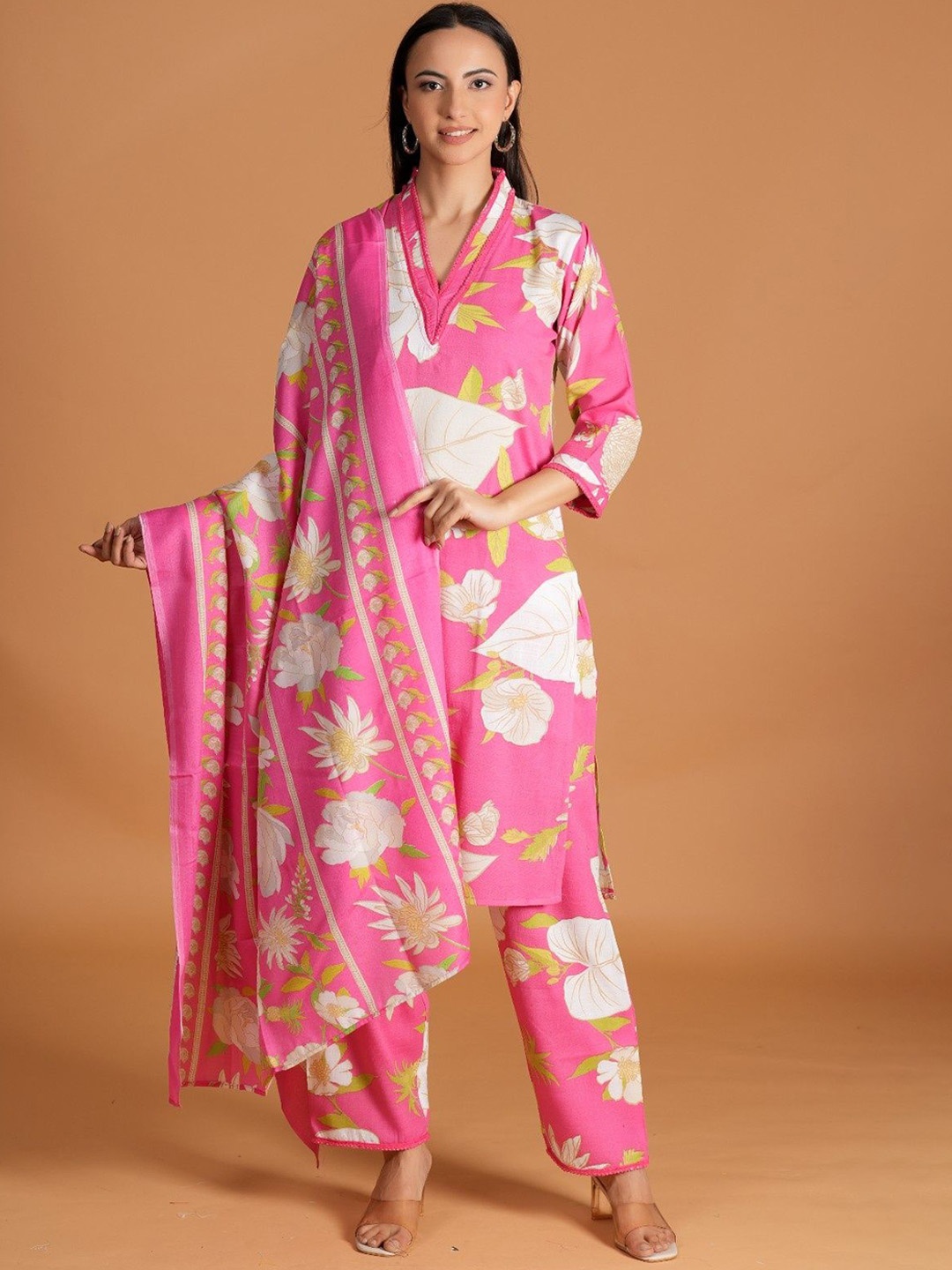 

BAESD Floral Printed V-Neck Straight Kurta With Trouser And Dupatta, Pink