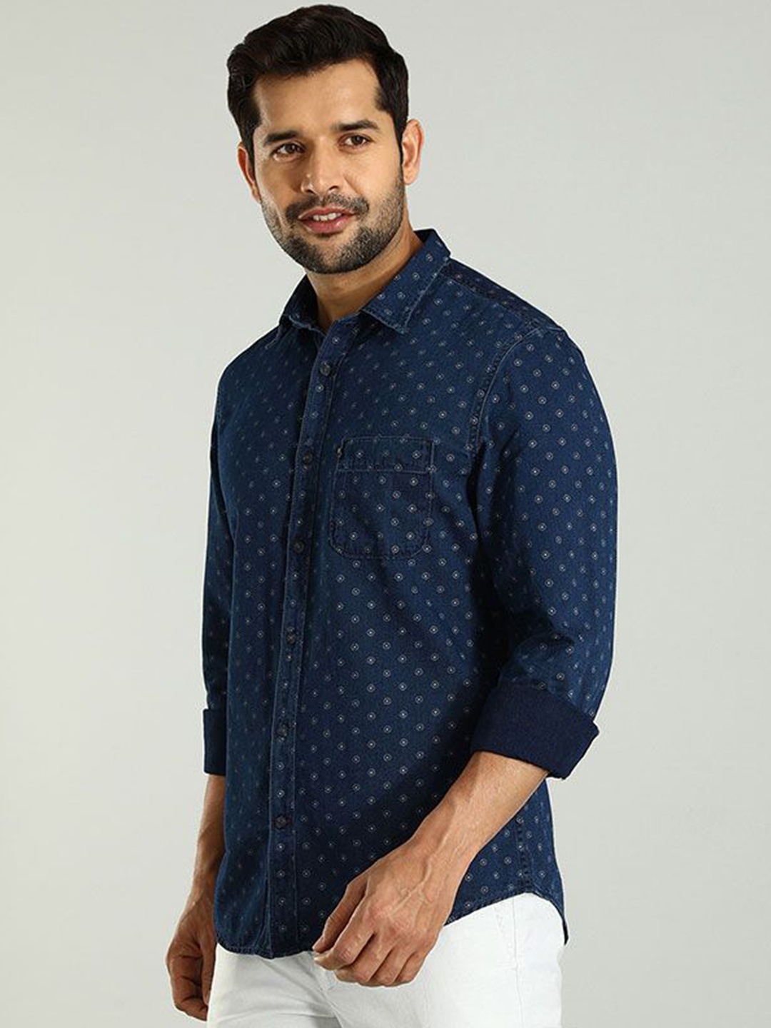 

Indian Terrain Men Chiseled Skinny Fit Opaque Printed Casual Shirt, Blue