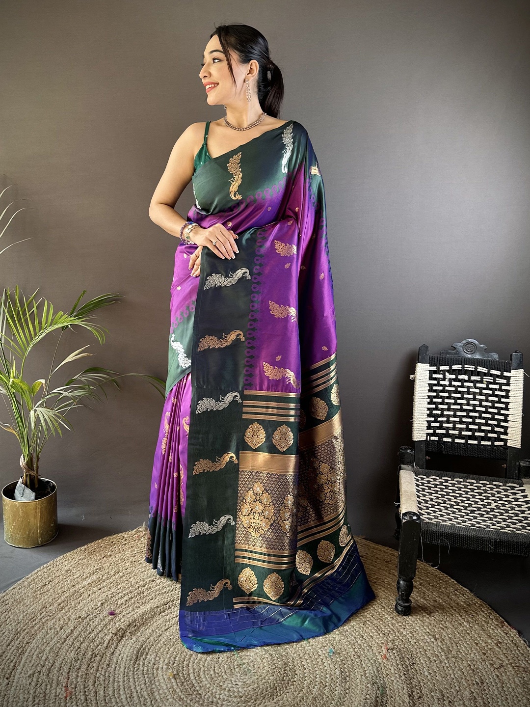 

Mitera Woven Design Zari Silk Blend Banarasi Saree, Purple